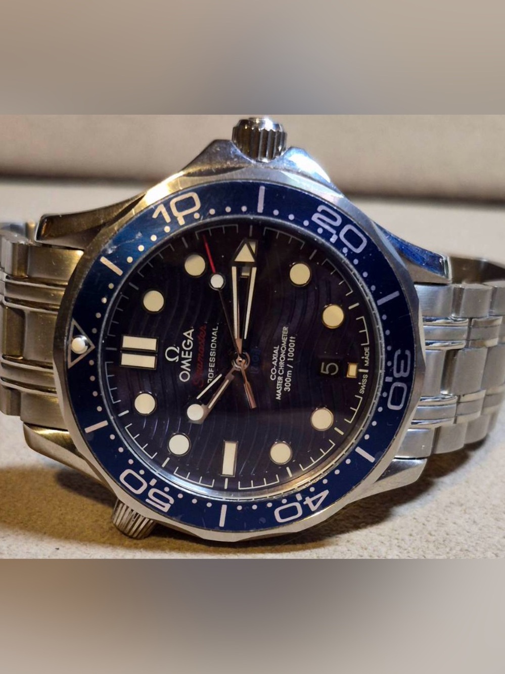 Omega-Inspired Men's Diver Watch with Deep Blue Dial and Bezel